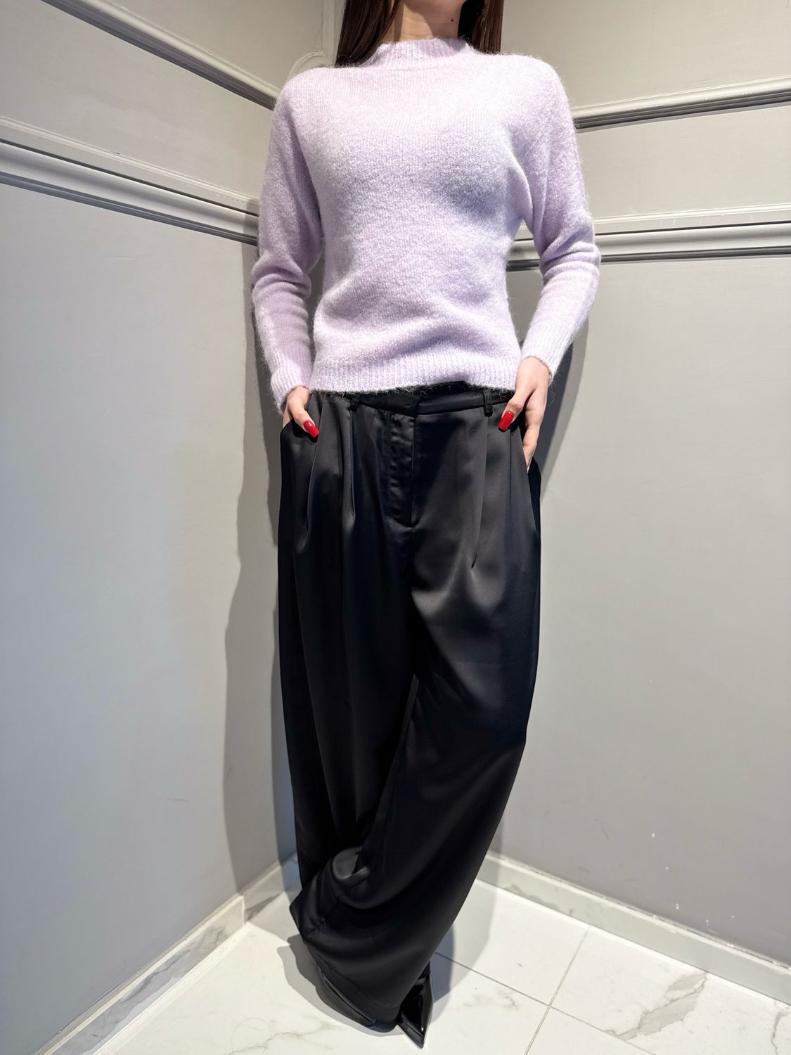 TENSIONE IN - pantalone in raso e pences a palazzo 38308 nero