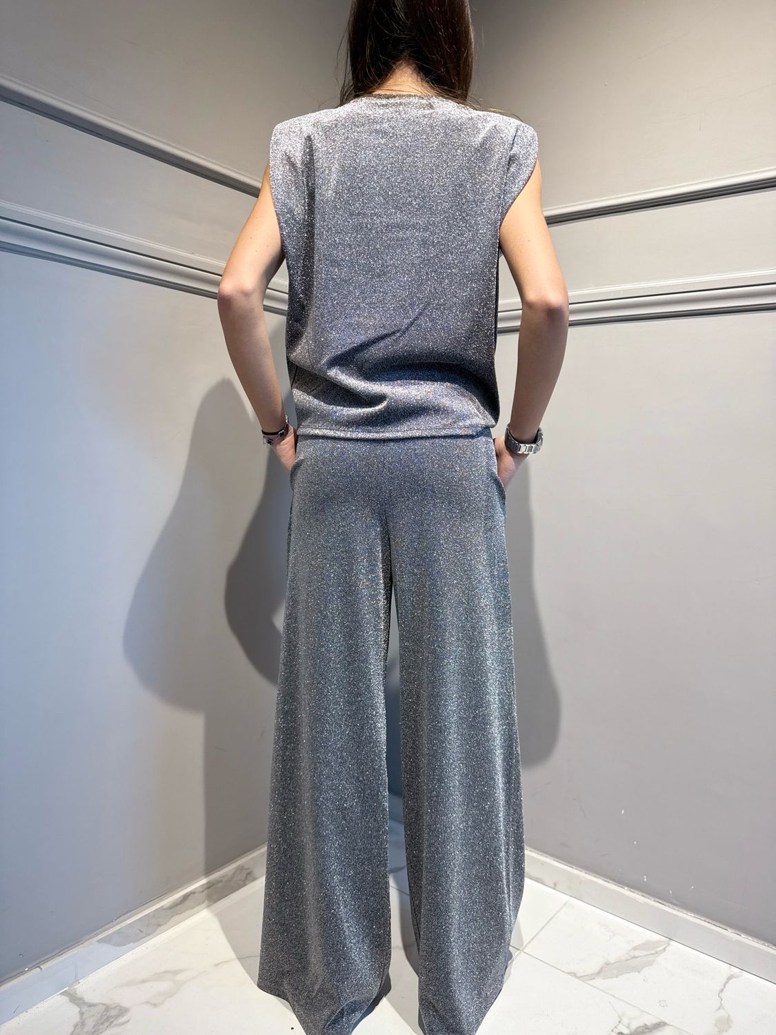 VICOLO - blusa in lurex morbida grigio/argento