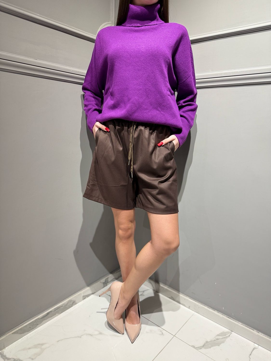 TENSIONE IN - pantaloncini con elastico in vita e laccio 25S3857 moro