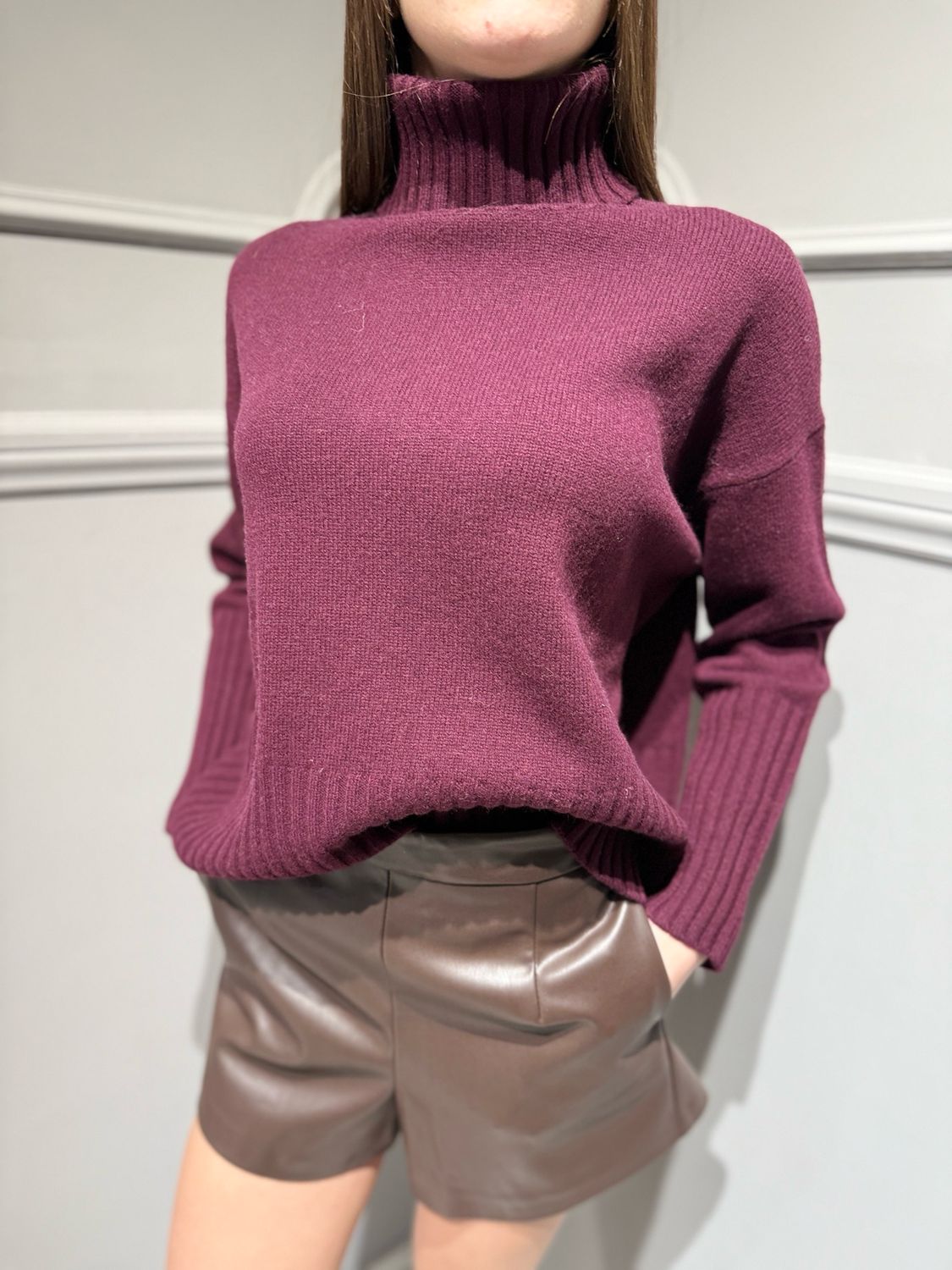 TENSIONE IN - maglia a dolcevita a scatoletta over WL938-7 bordeaux