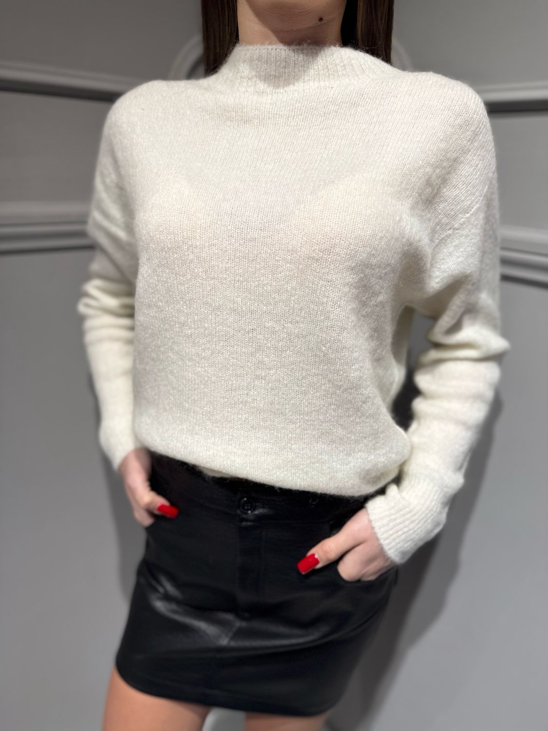 TENSIONE IN- maglia girocollo D70785/Davis panna