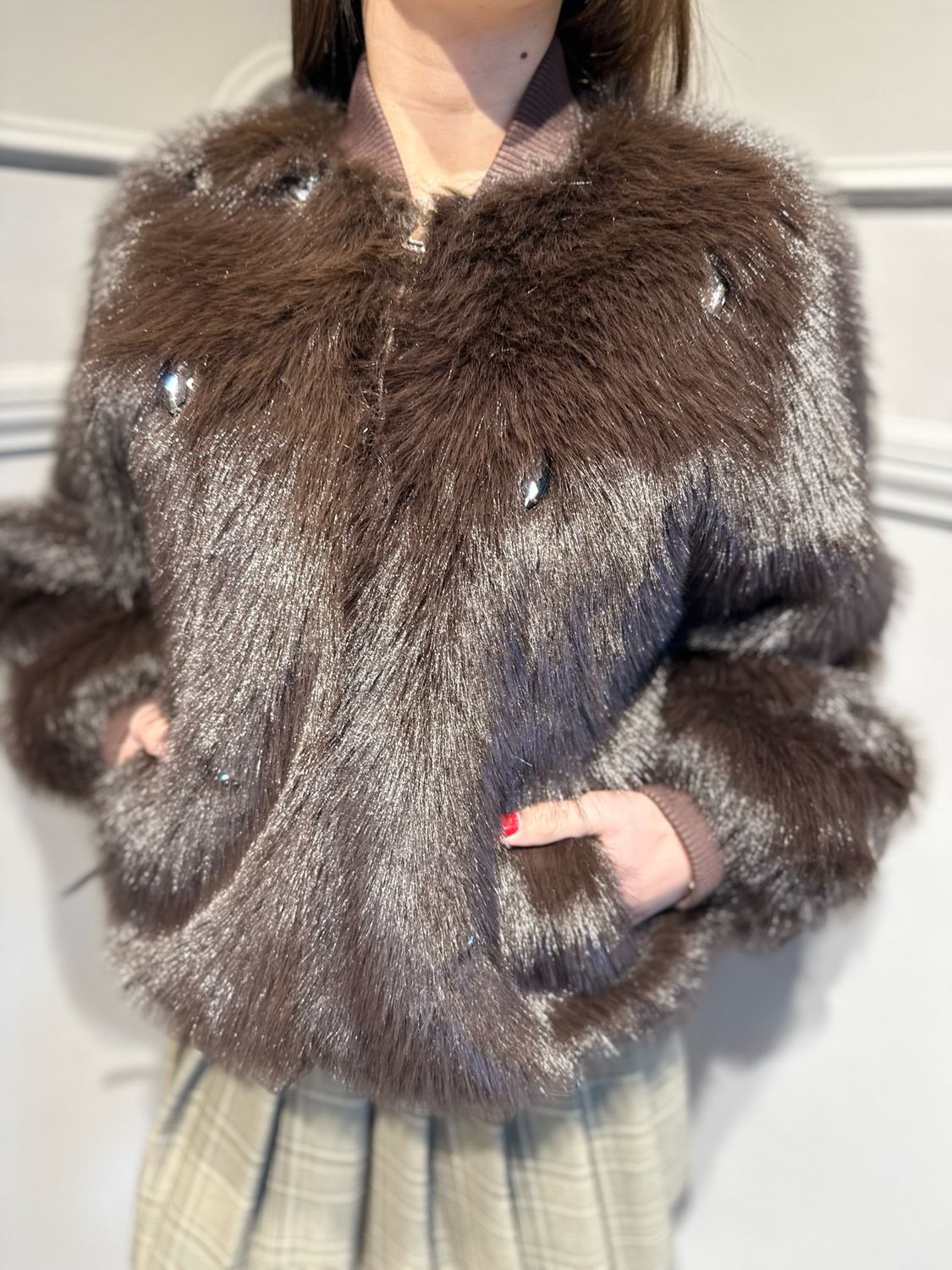 SWORD - pelliccia ecologica con pietre 9029/SPACE cioccolato