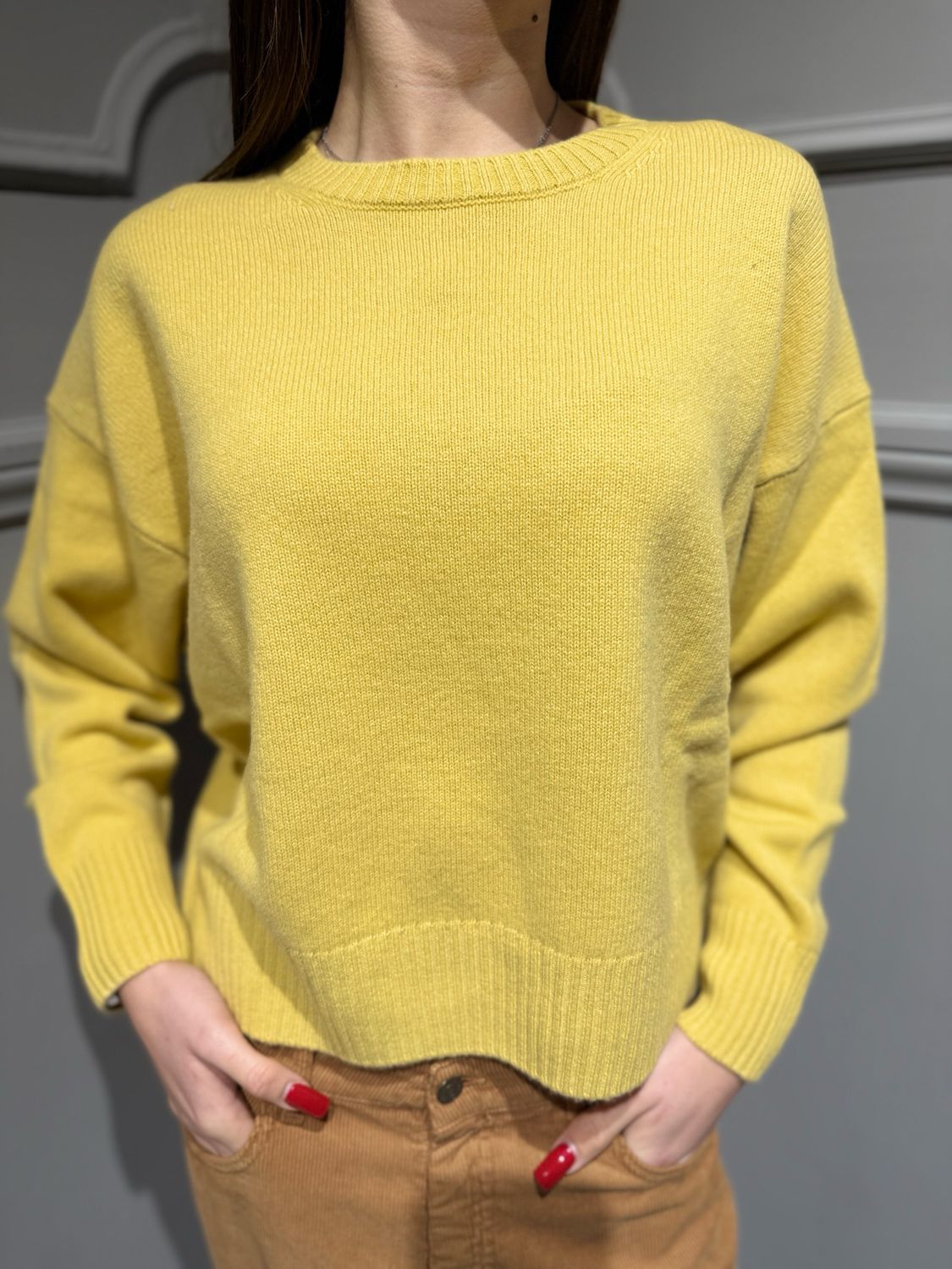 TENSIONE IN - maglia in pura lana a girocollo WL788AI25 giallo