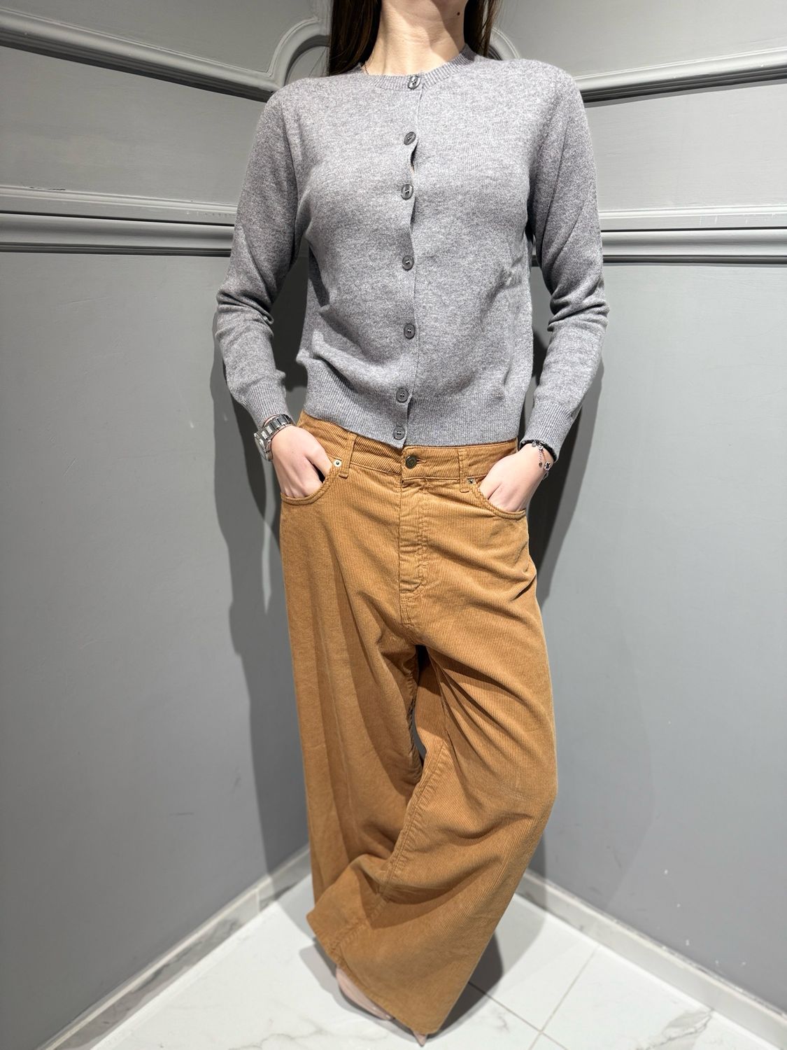 TENSIONE IN - cardigan in pura lana WL145AI25 grigio