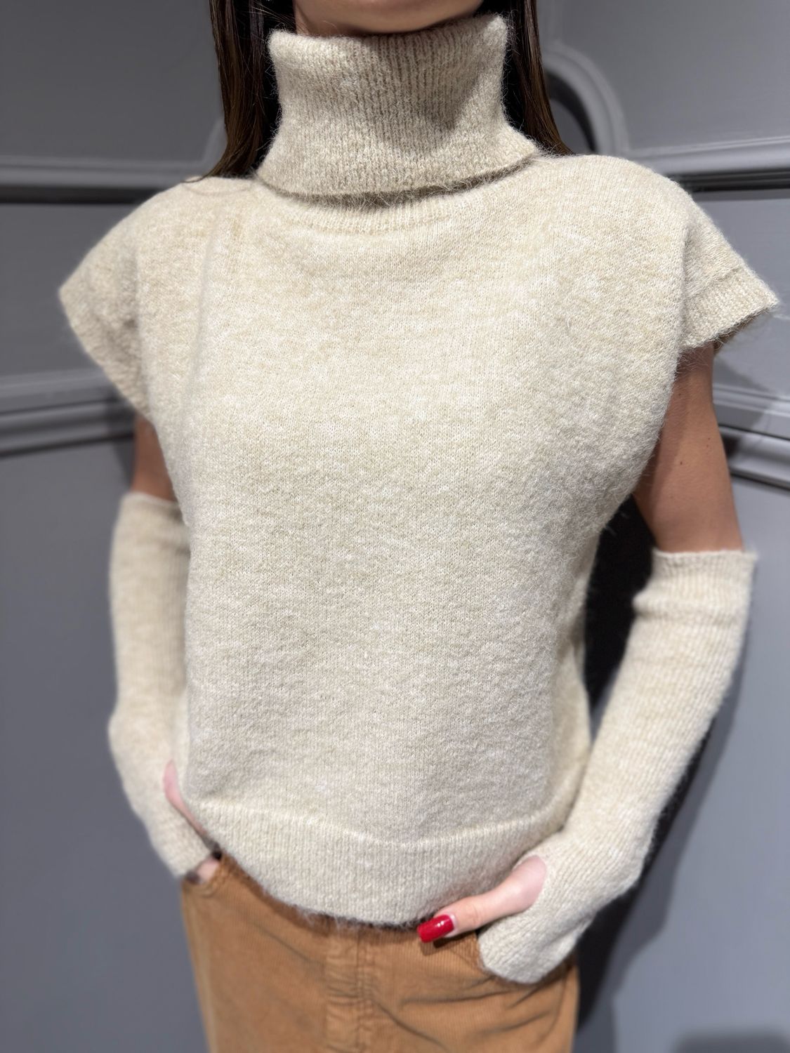 TENSIONE IN - maglia dolcevita con manicotti 26030 casha TENSIONE IN - maglia dolcevita con manicotti 26030 casha