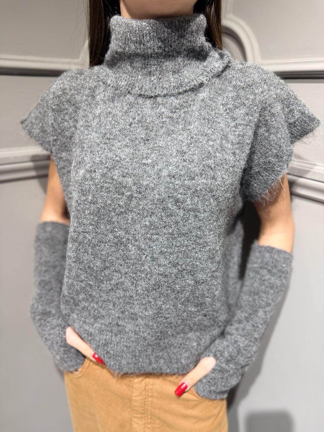 TENSIONE IN - maglia dolcevita con manicotti 26030 antracite TENSIONE IN - maglia dolcevita con manicotti 26030 antracite