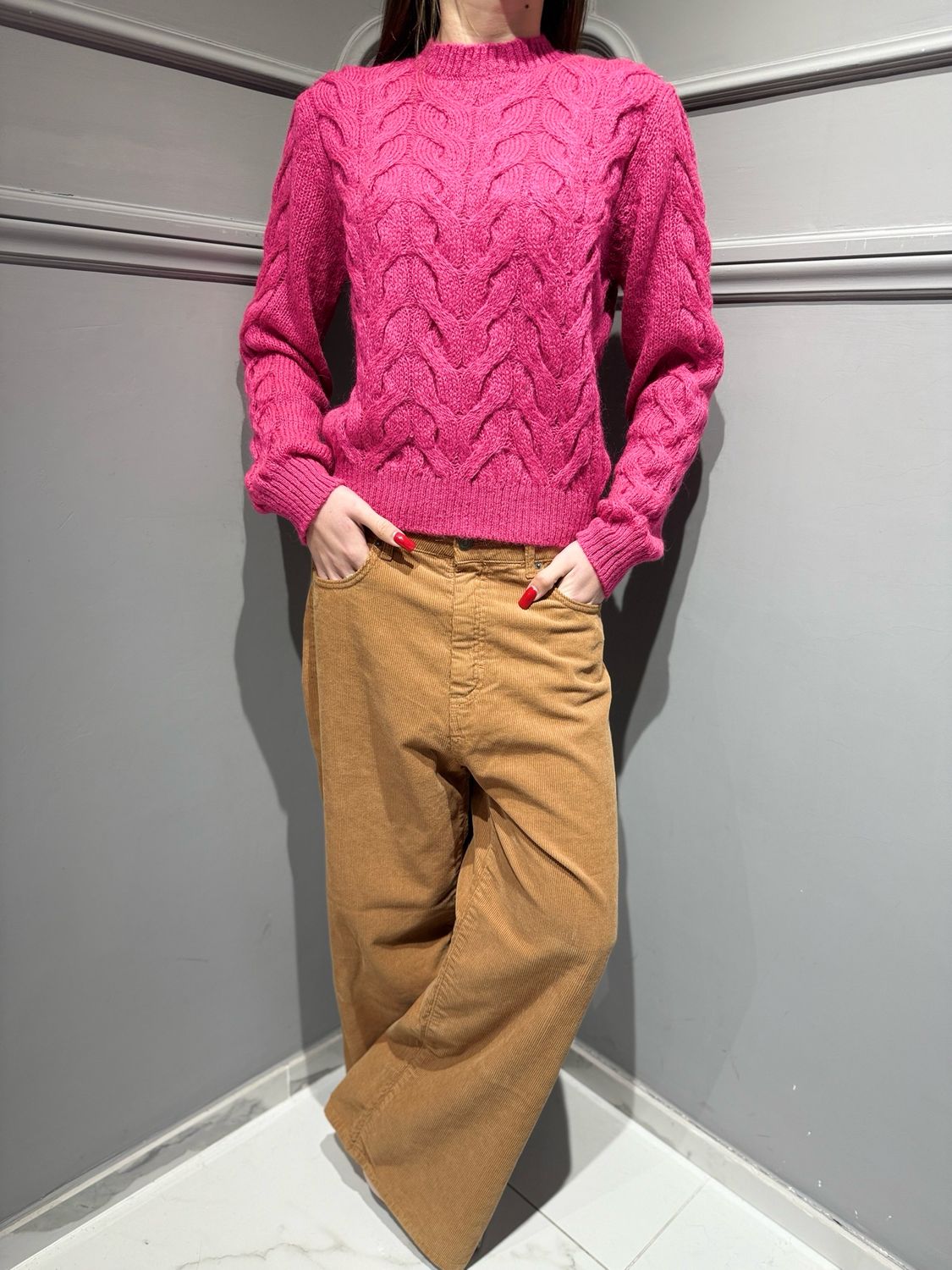 TENSIONE IN - maglia a girocollo con trecce W5HMJ64A401 fucsia