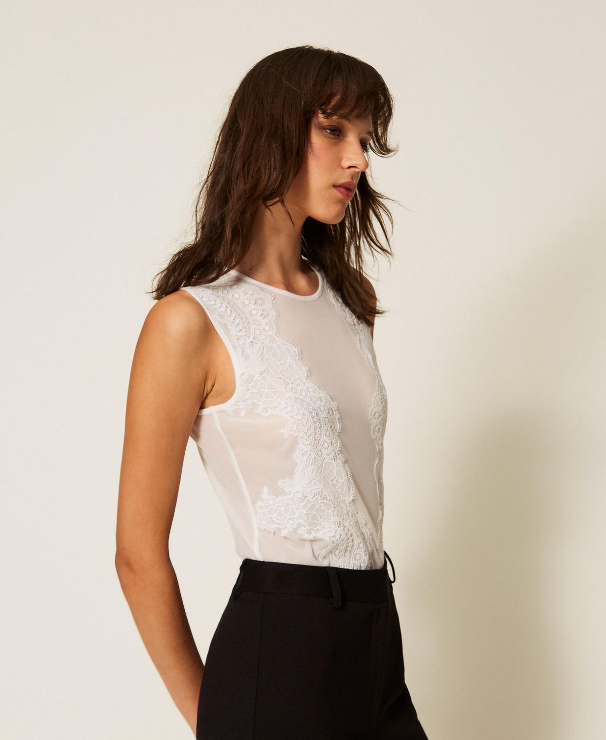 TWINSET ACTITUDE - Body in tulle con pizzo : 261AP2293 off white
