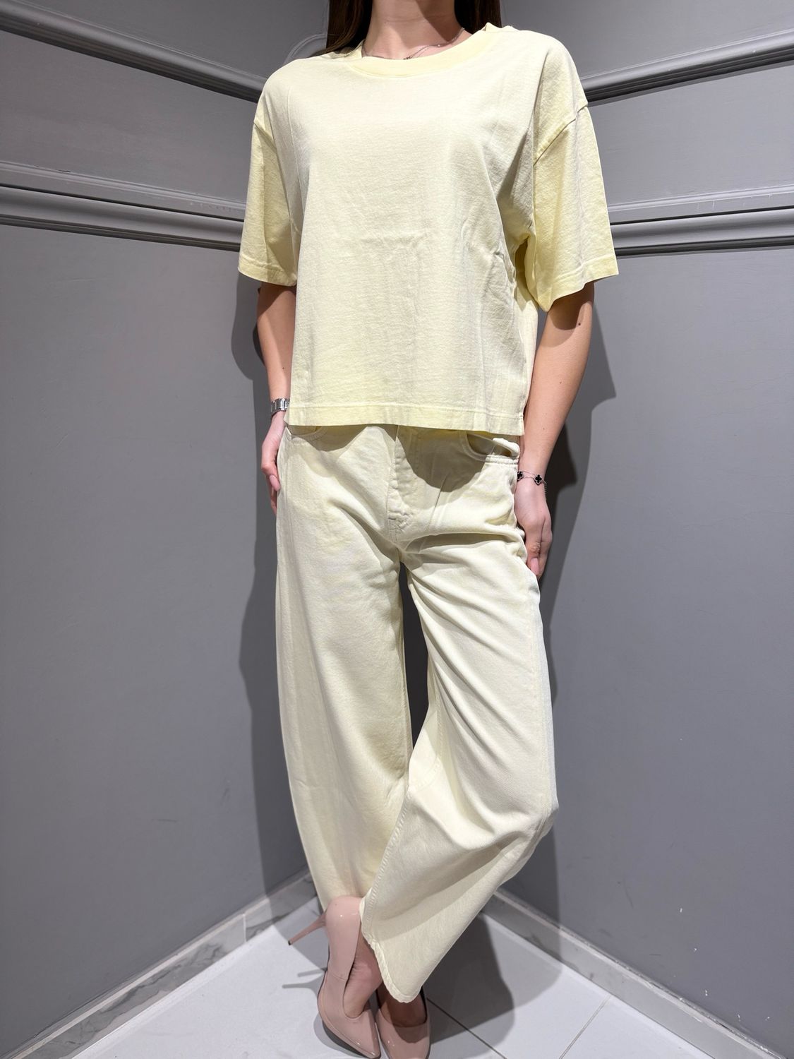 VICOLO - t-shirt over a scatoletta corta UAB0022 giallo