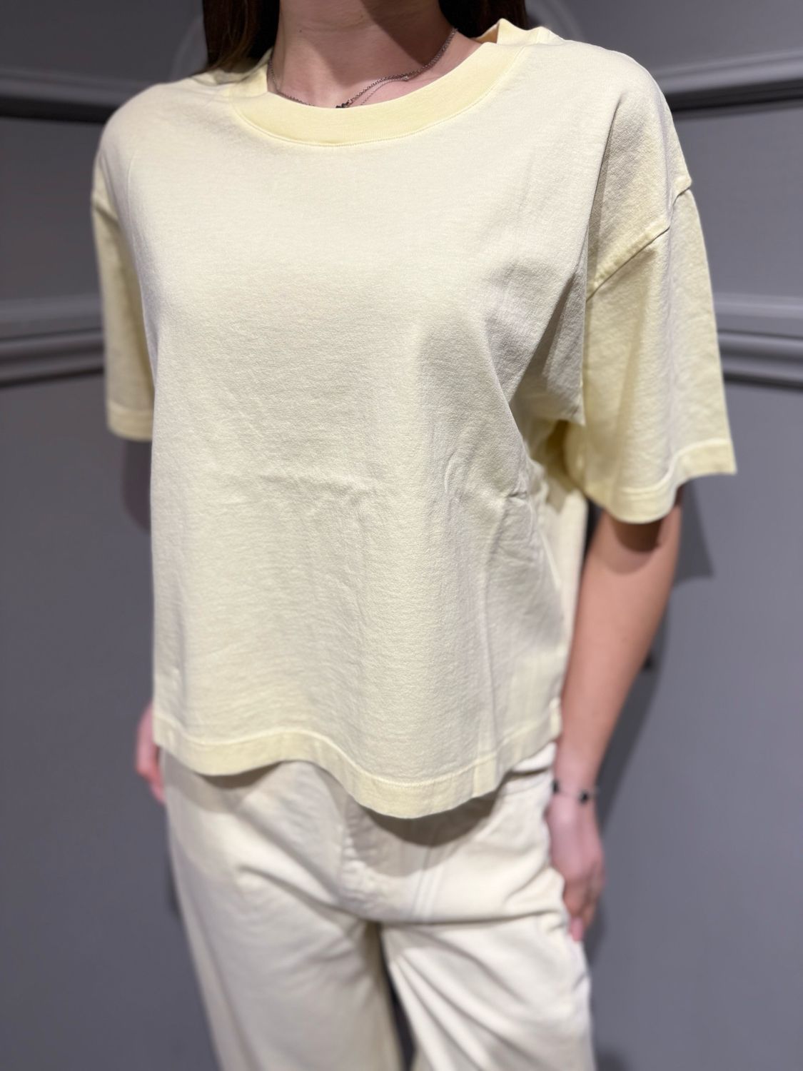 VICOLO - t-shirt over a scatoletta corta UAB0022 giallo