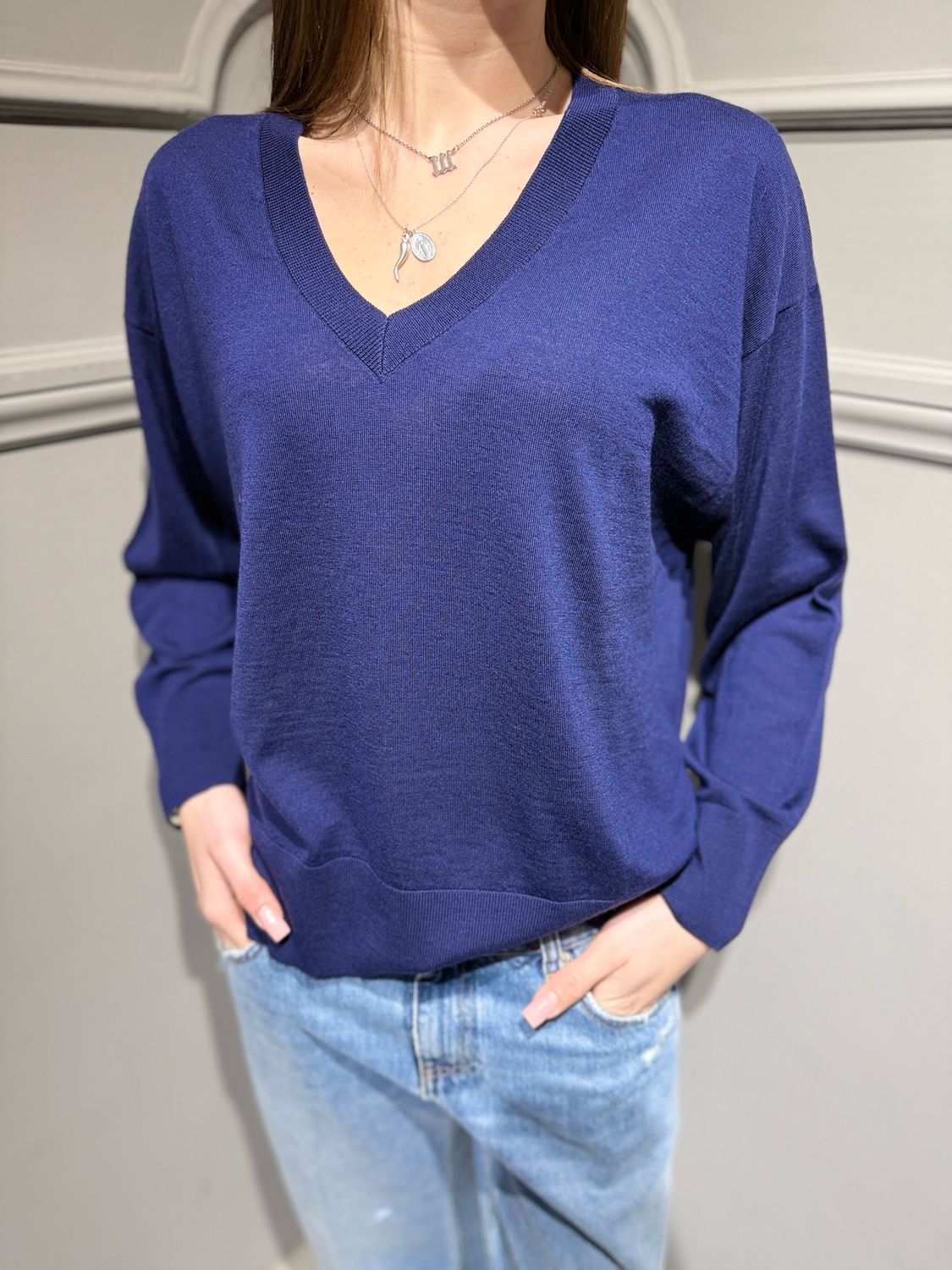 TENSIONE IN - maglia a V in pura lana merinos MLN11 blu