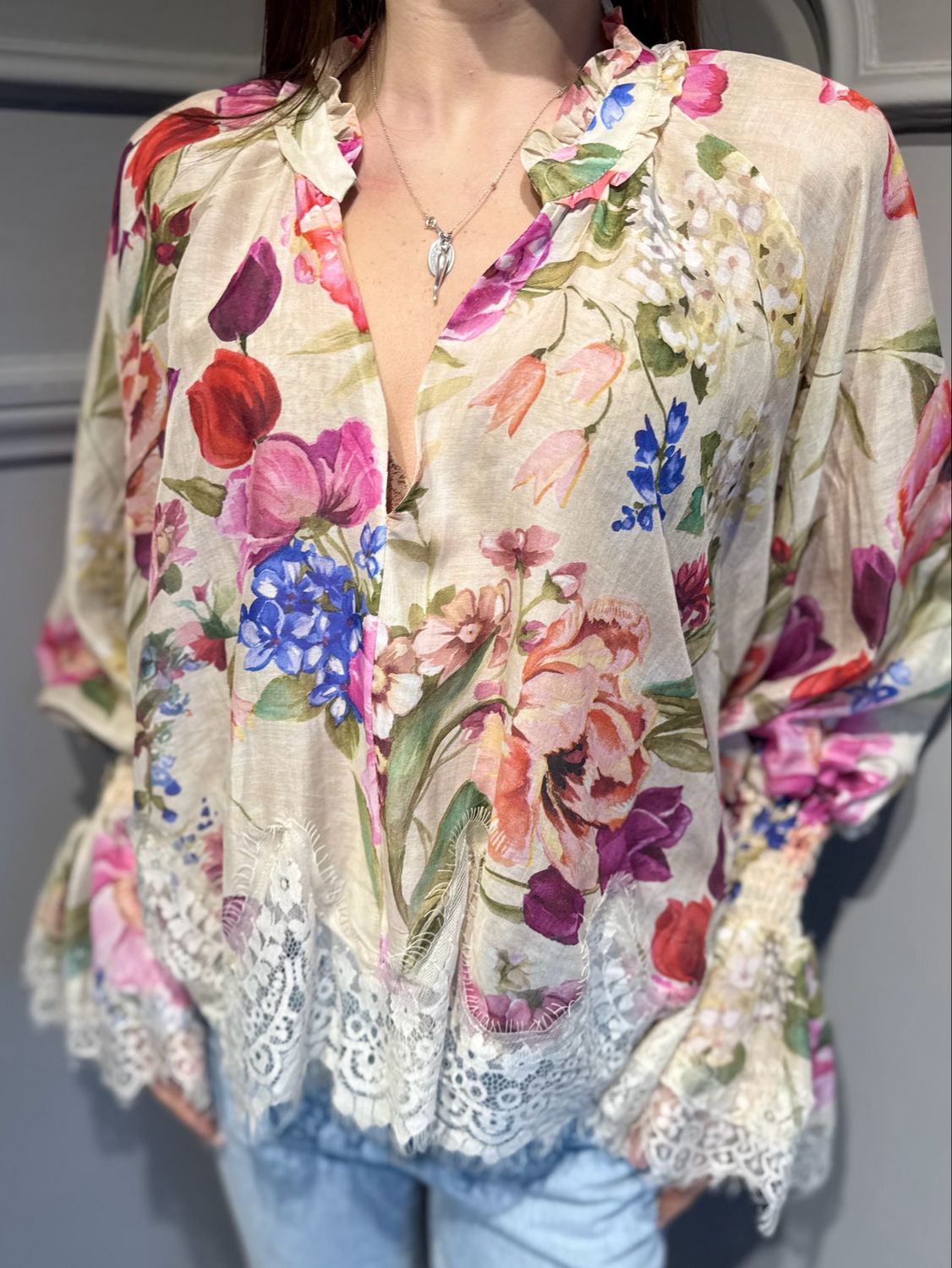 TENSIONE IN - camicia a fantasia con pizzo S26C463 fantasia avorio