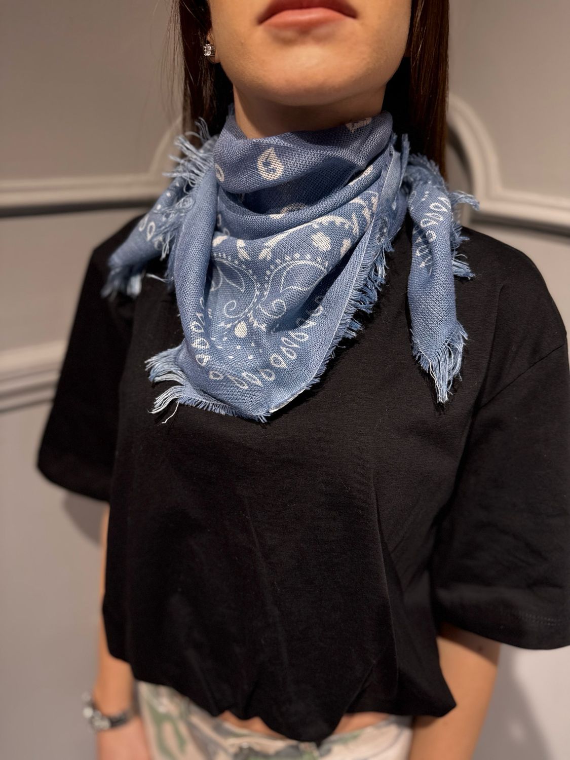 TENSIONE IN - foulard bandana con frangine 38746 celeste