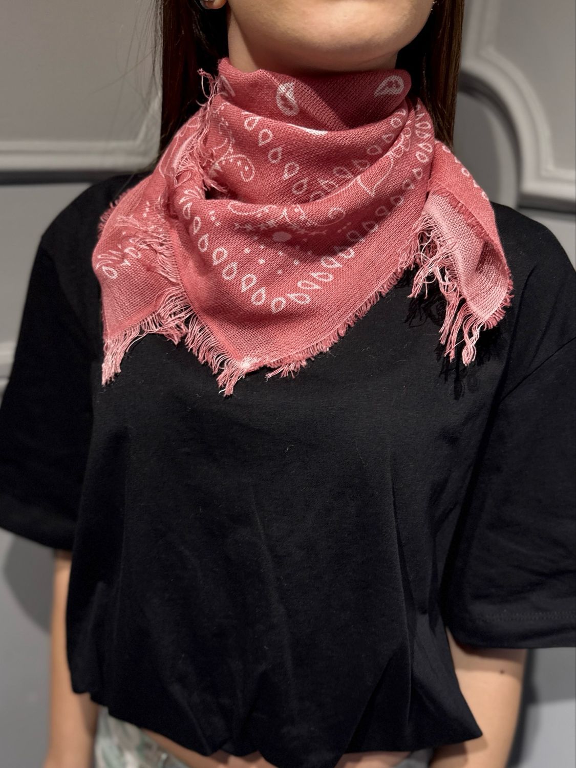 TENSIONE IN - foulard bandana con frangine 38746 corallo