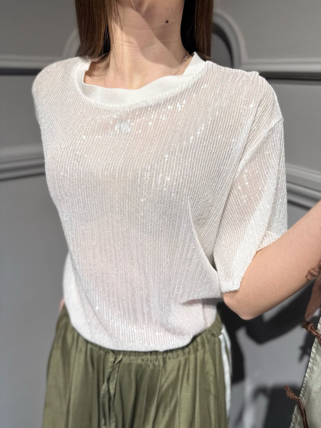 TENSIONE IN - blusa in paillettes a girocollo PE260053 bianco