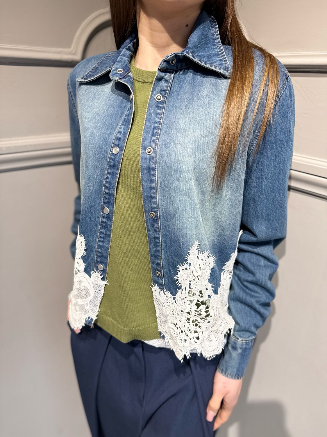 TENSIONE IN - camicia in jeans con pizzo LK641 blu