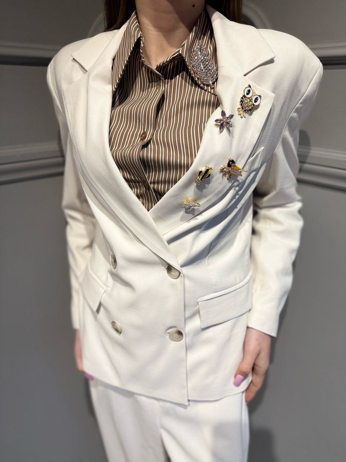 MOTEL - giacca doppiopetto con spille 26B3128 avorio