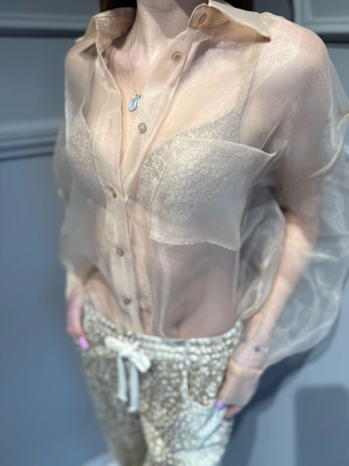 TENSIONE IN - camicia in organza con taschino PE260111 sabbia