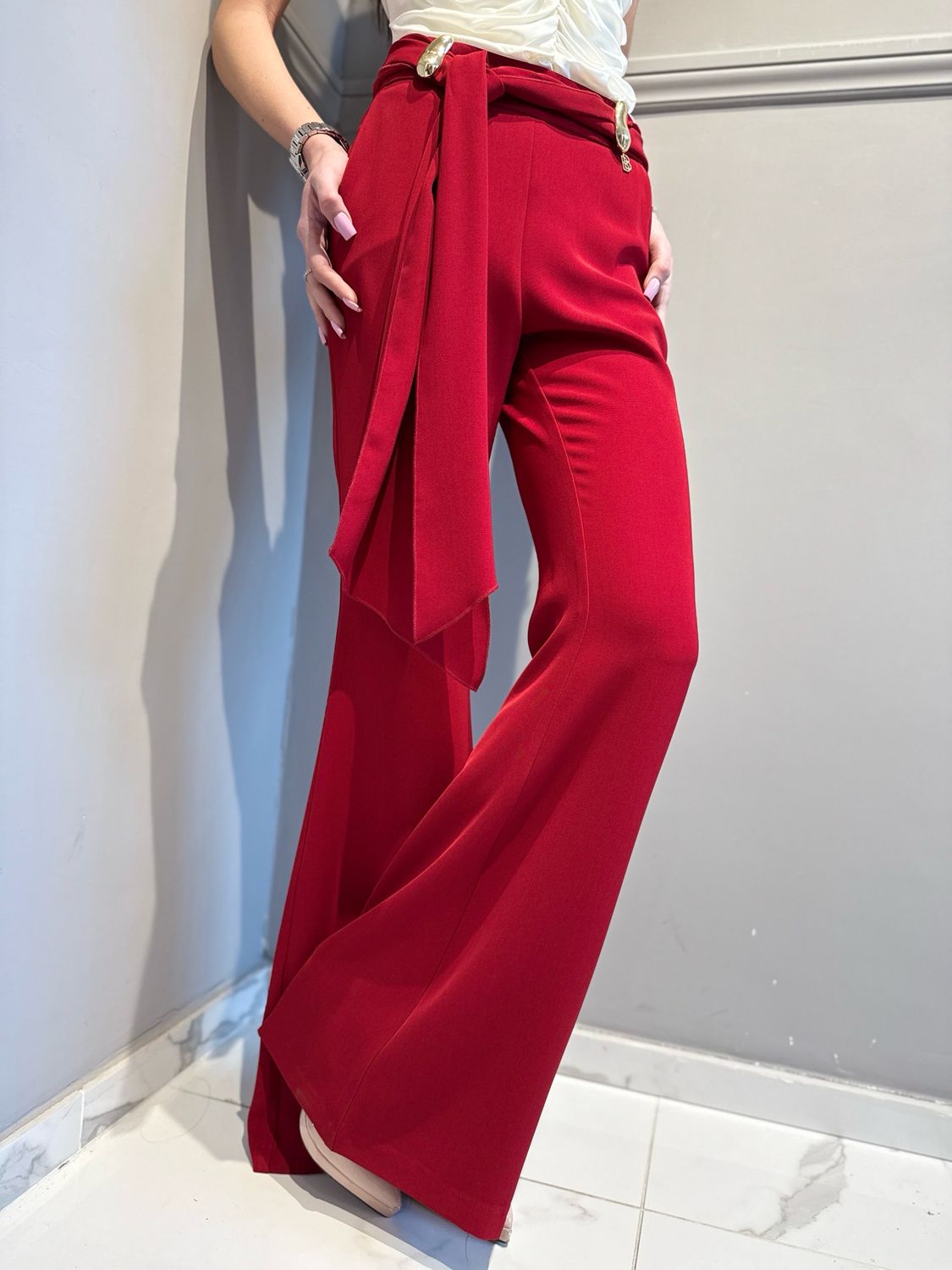 BABYLON - pantalone a zampa elasticizzato con passanti oro e fusciacca W S00558 rosso