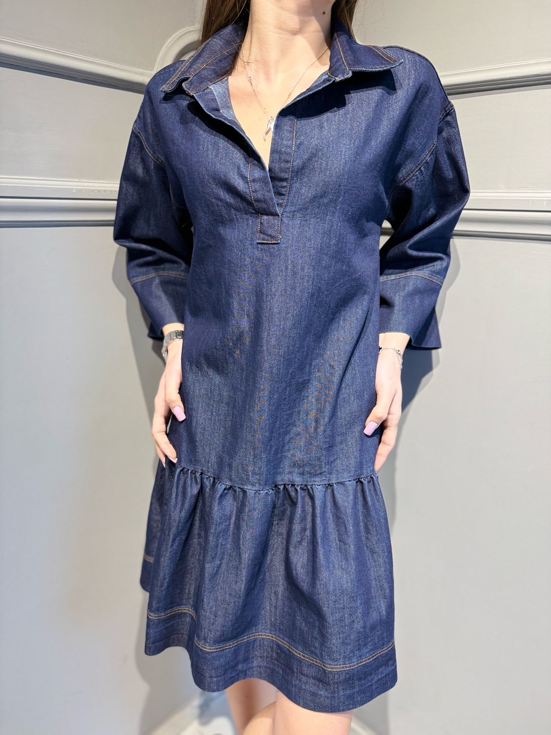 VICOLO - abito con balza in denim elasticizzato TAN1468 blu