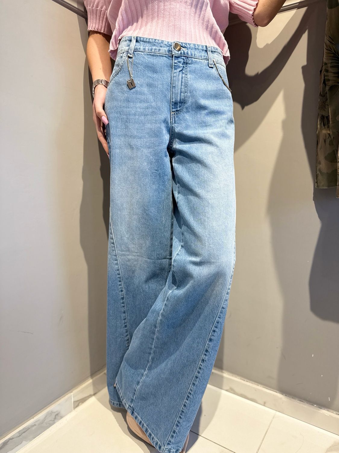BABYLON - jeans con inserti in metallo e ricamo W EBJR01
