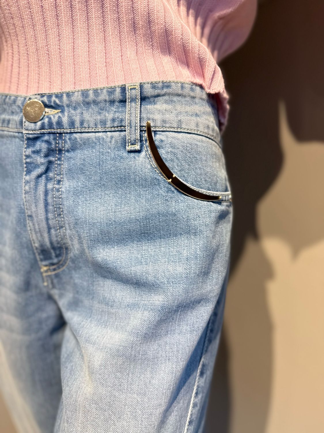 BABYLON - jeans con inserti in metallo e ricamo W EBJR01