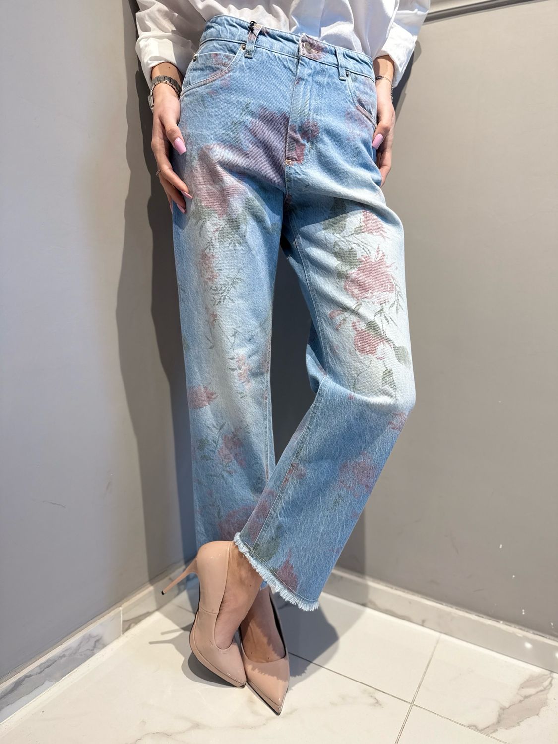 TENSIONE IN - jeans a fiori S26P688 jeans blu