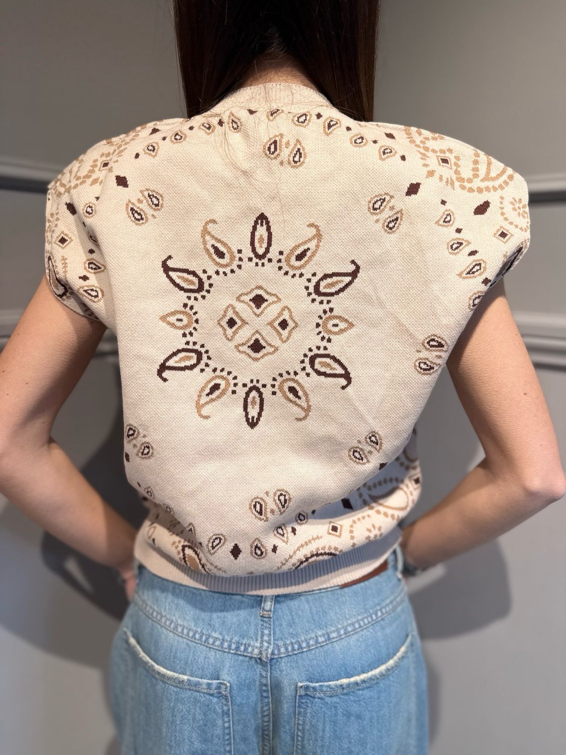 TENSIONE IN - gilet fantasia bandana P6HMT05A459 beige
