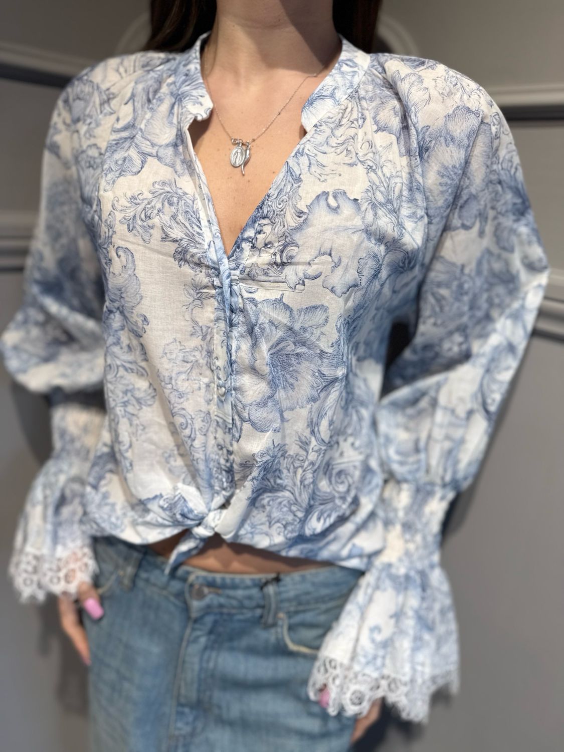 TENSIONE IN - camicia con pizzo in cotone S26C969 blu/bianco