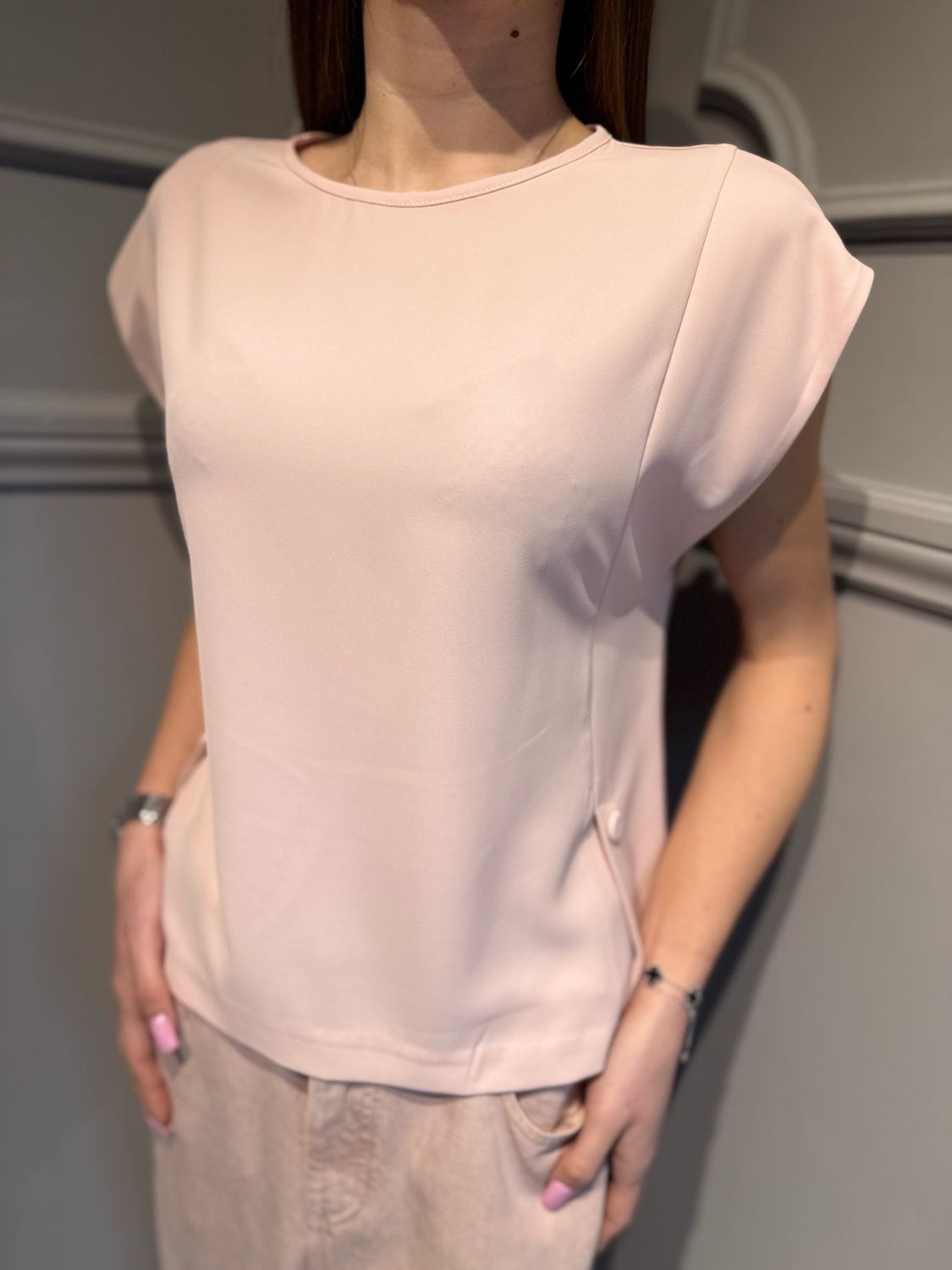 TENSIONE IN - blusa con bottoni laterali in crepe PE26033 camp rosa