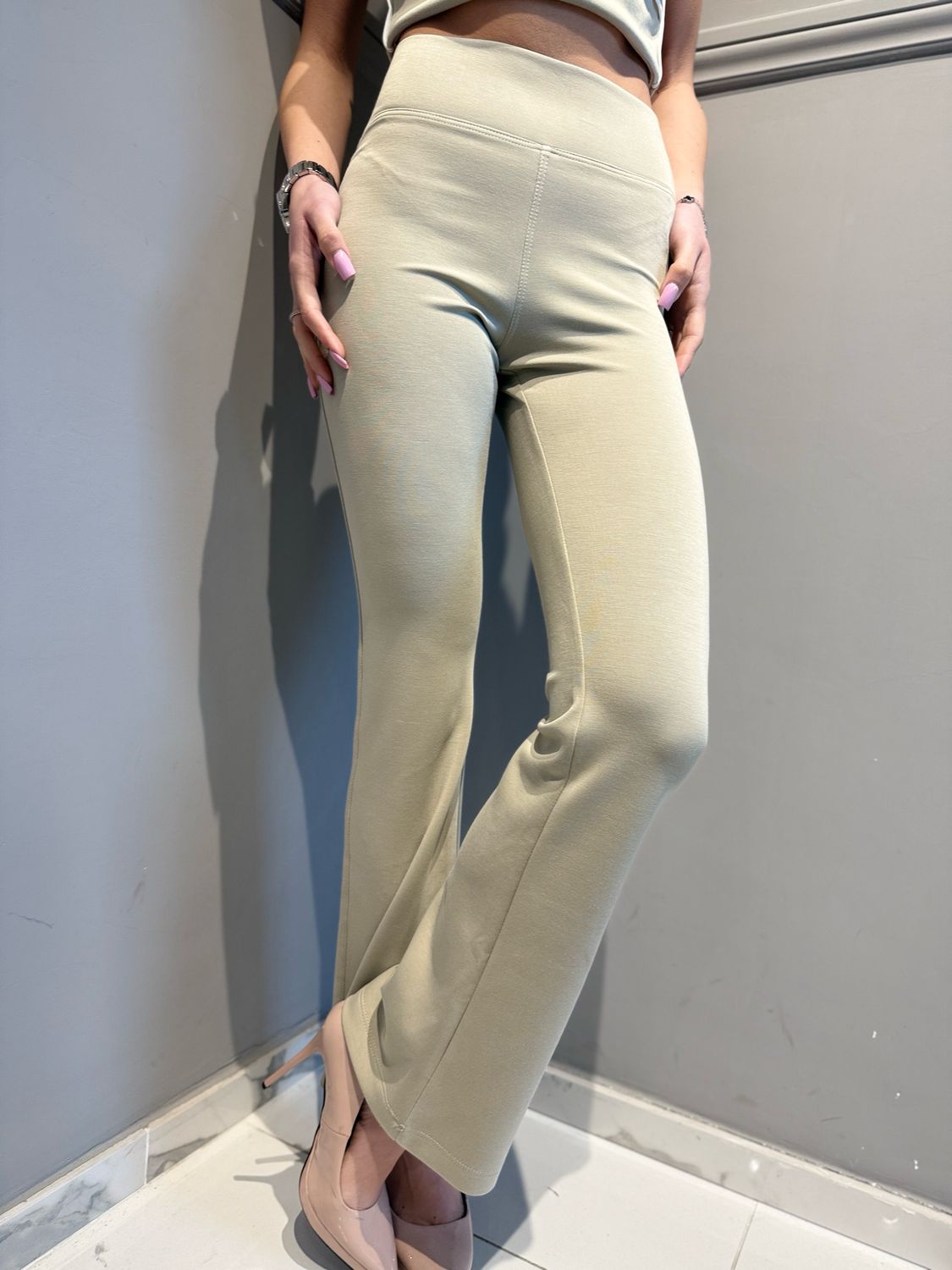 HAVE ONE - pantalone fascia a zampa elasticizzato PMI-Q014 salvia/burro