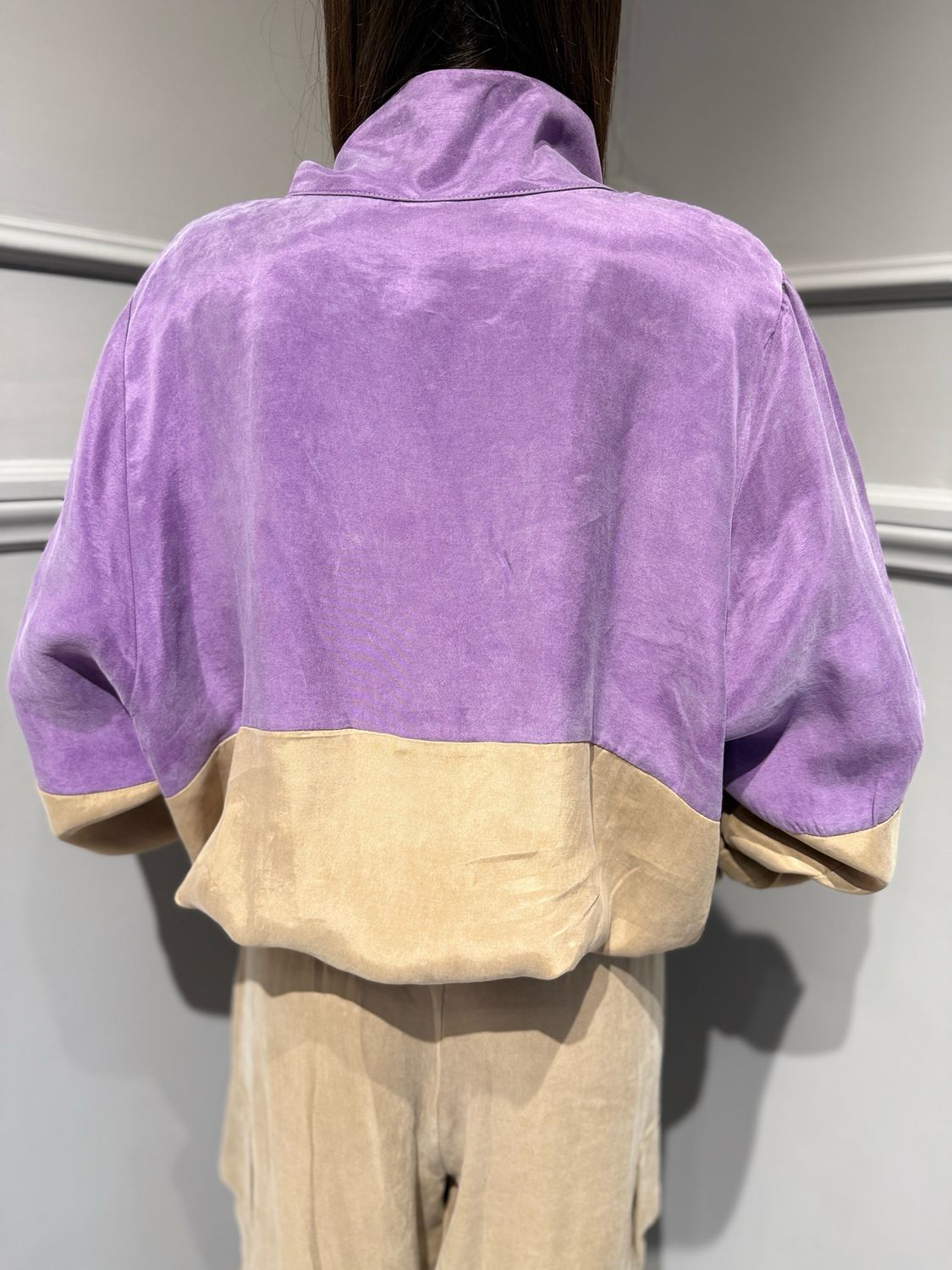 TENSIONE IN - camicia  bicolore in seta lavata 26M4417 sabbia/lavanda