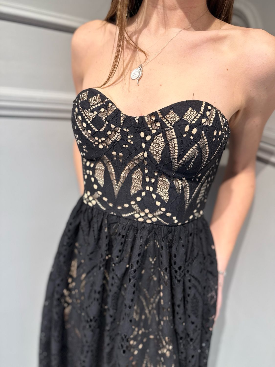 SILENCE LIMITED - abito a bustino in pizzo macrame’ effetto nude BLOOM_LACE_DRESS AB4242 black