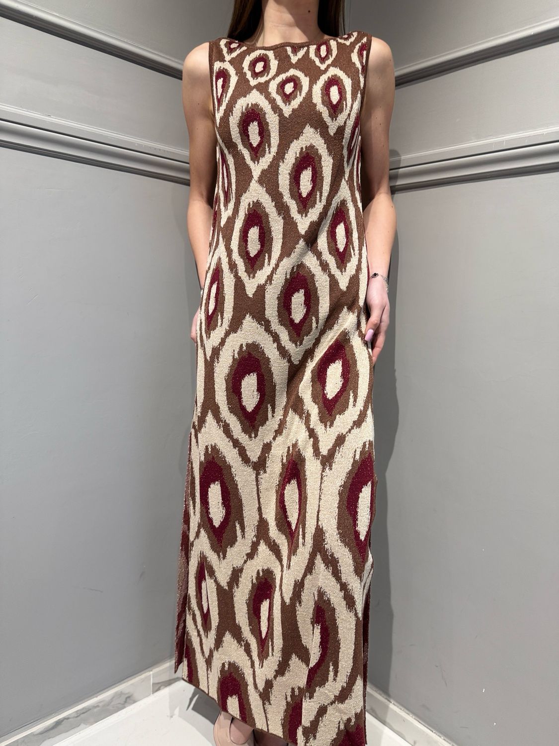 AKEP - abito lungo in lurex Jacquard peacock eyes VSKD13058 variante 1