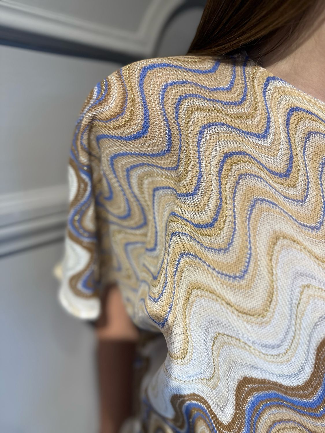 MOTEL - maglia spalla scesa S26MC21 azzurro/camel/moro