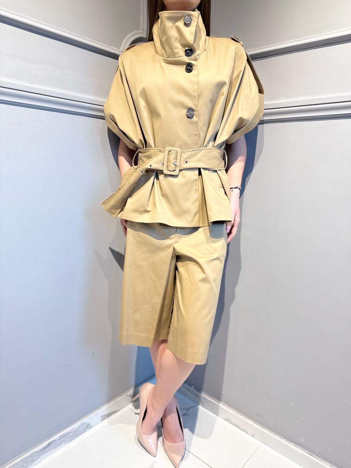 MOTEL - bermuda in cotone elasticizzato 26S4583 cammello