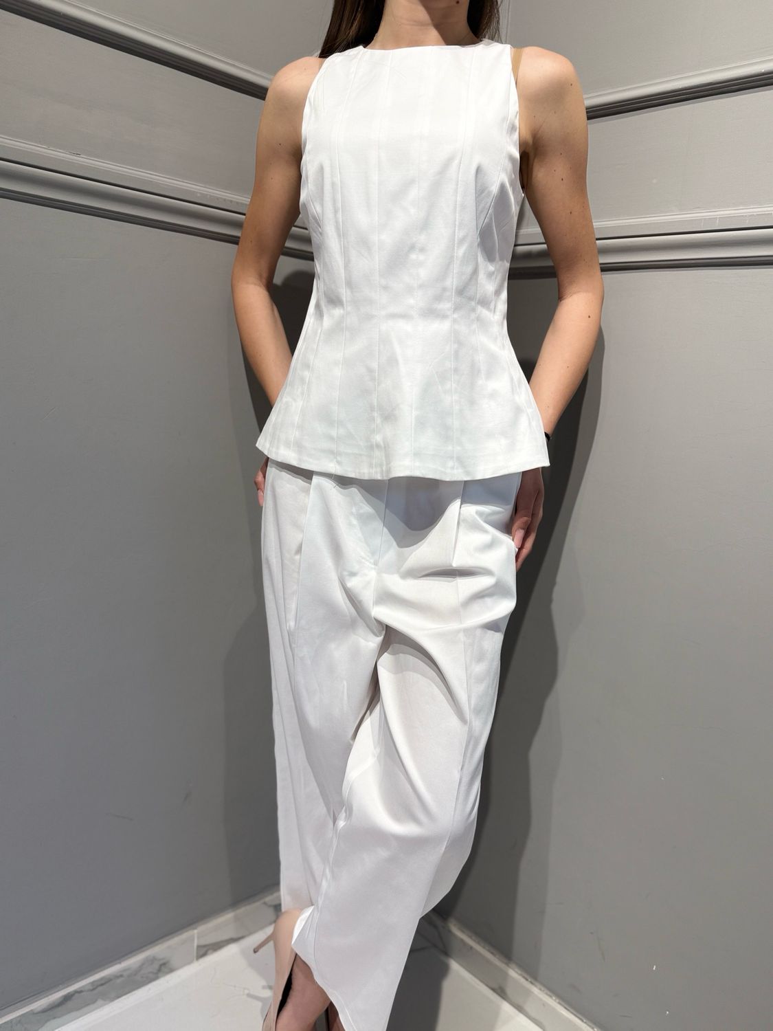 MOREL - pantalone in cotone elasticizzato con pences 26P4819 bianco