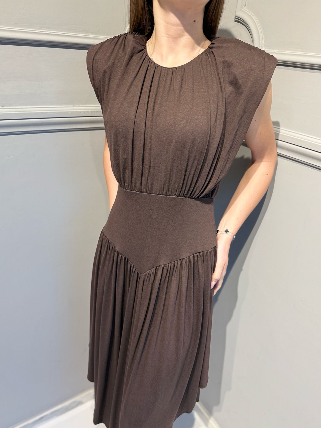 TENSIONE IN - abito in jersey elasticizzato 39199 Moro