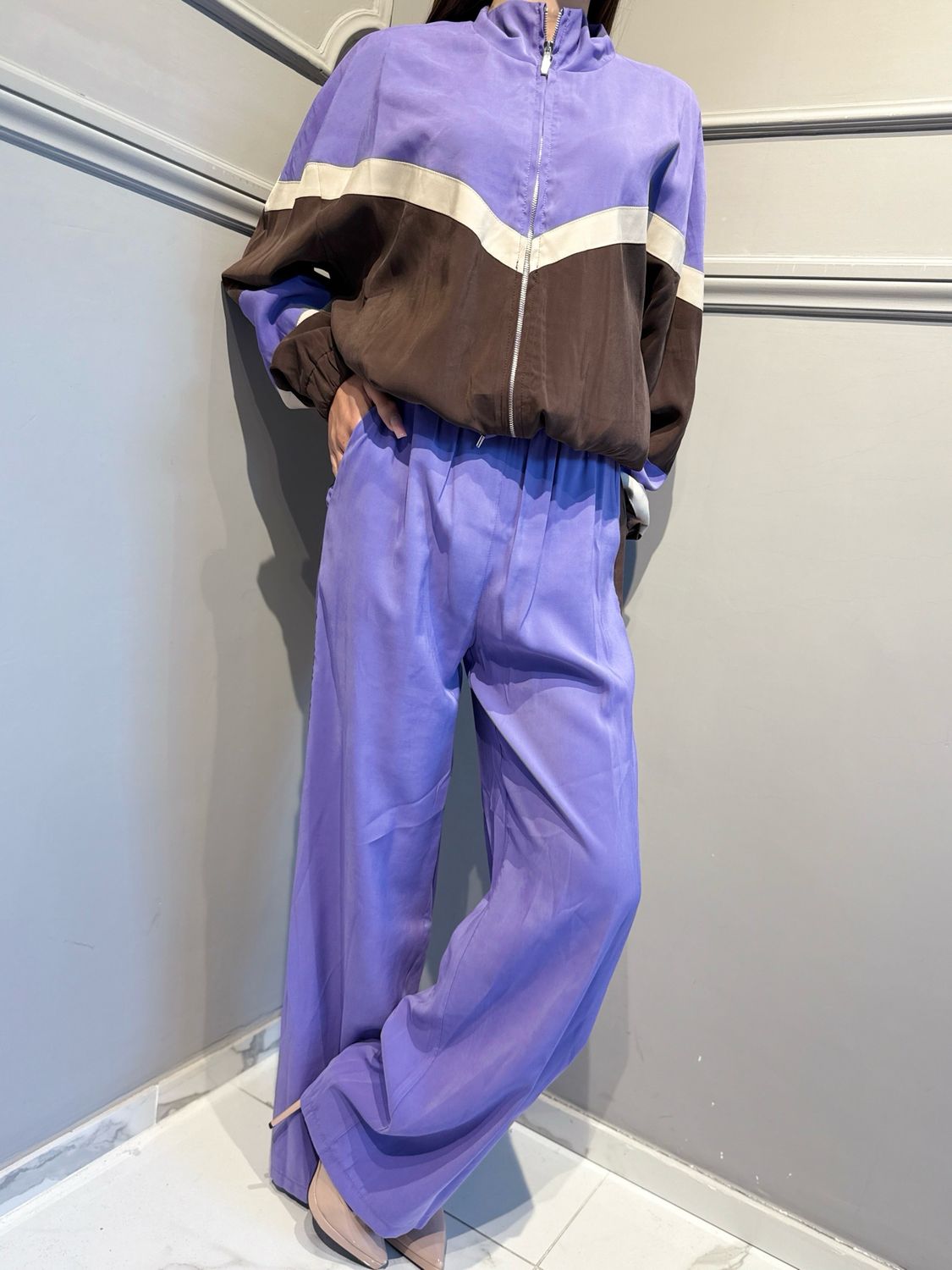 TENSIONE IN - pantalone con elastico in vita a palazzo 26P4584 viola/moro