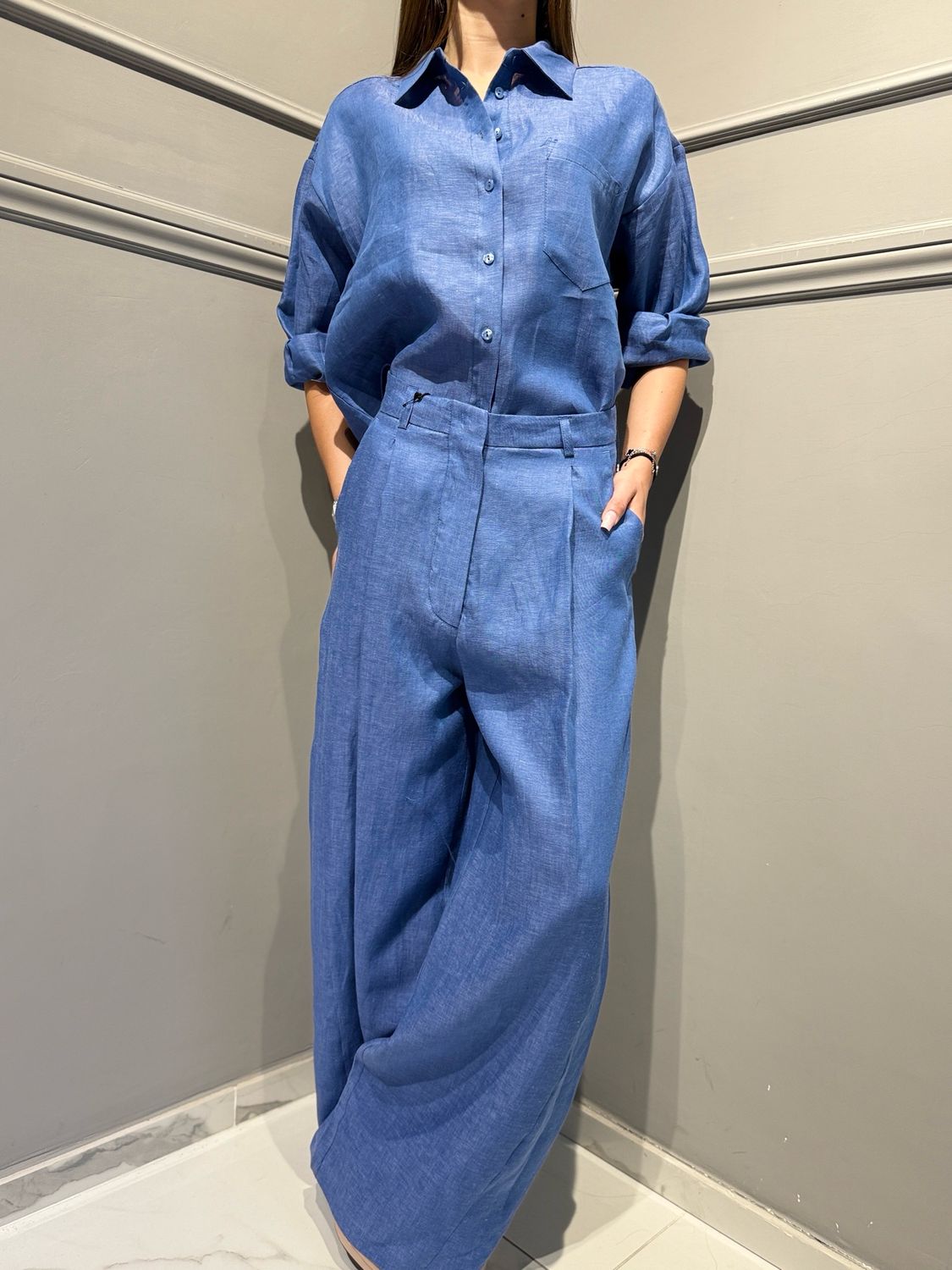 TENSIONE IN - pantalone Baloon con pences in puro lino e tasche dietro S26PE08 indaco