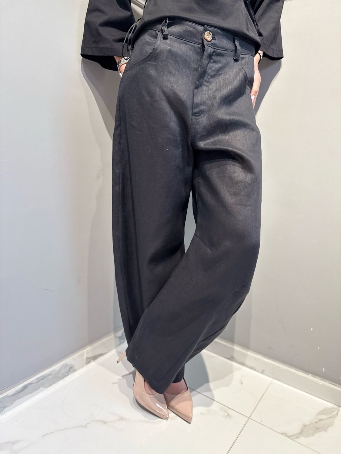TENSIONE IN - pantalone Baloon in puro lino S26PE07 nero