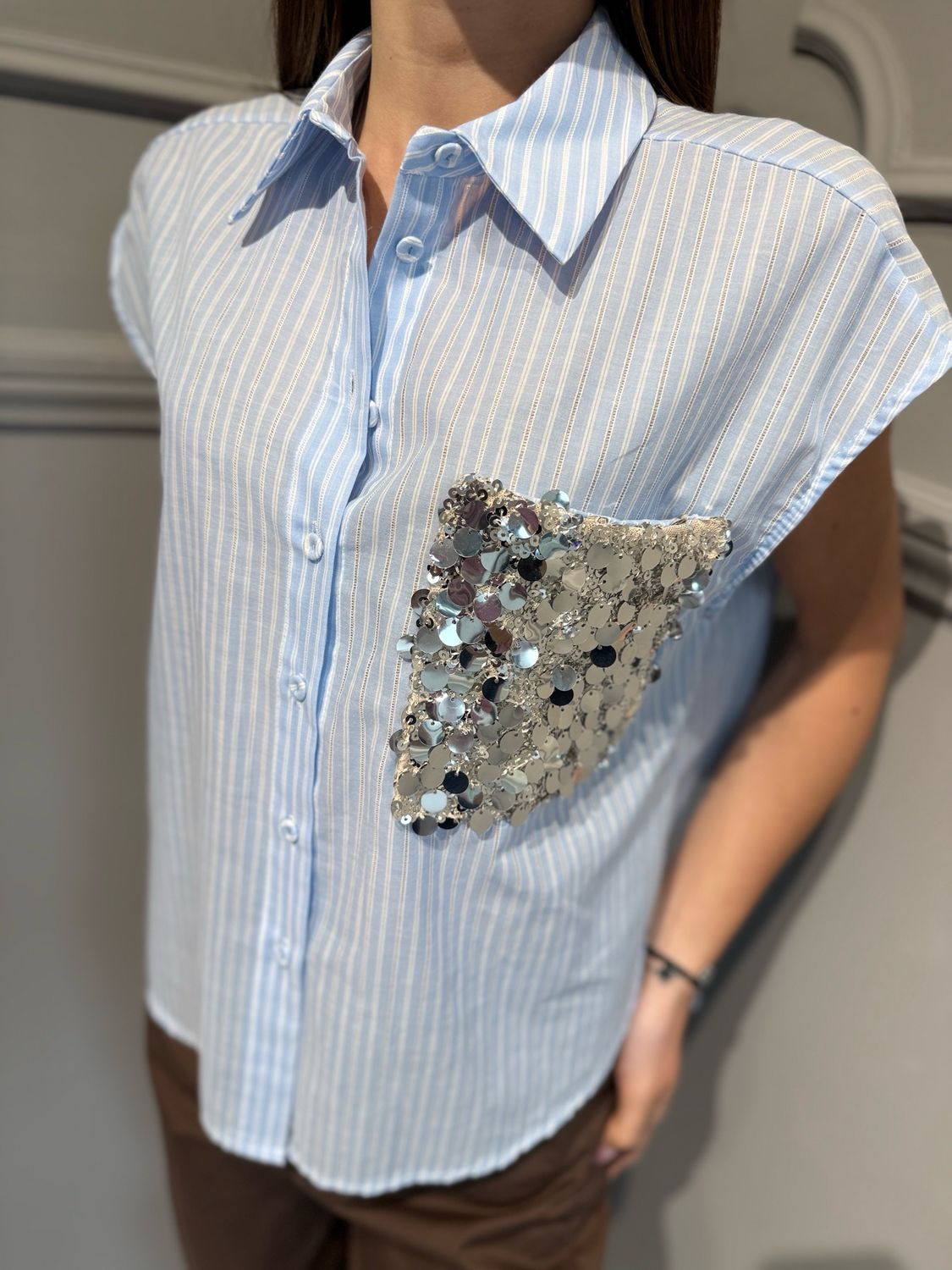 MOTEL - camicia con tasca paillettes S26CF03 cielo