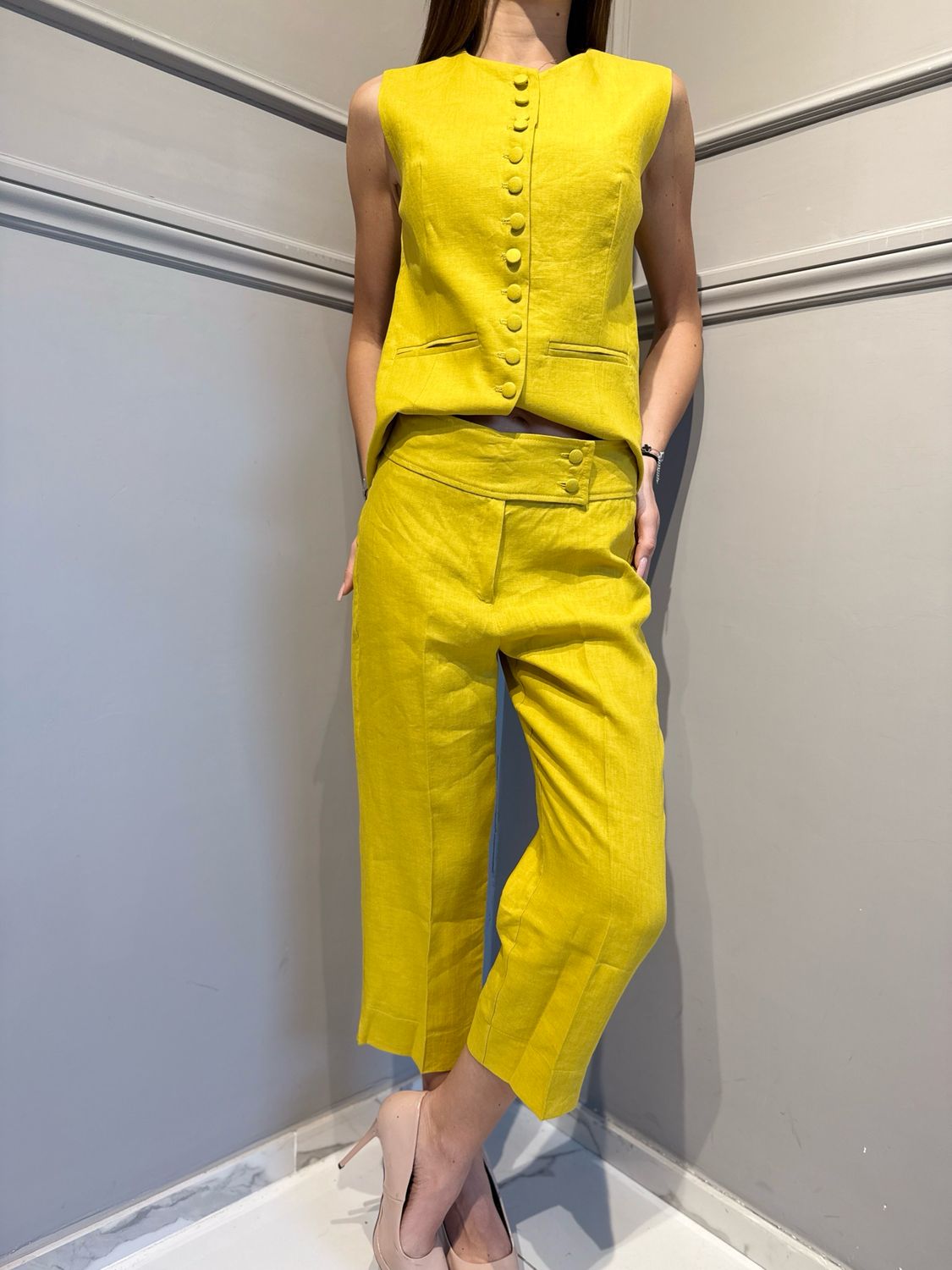 VICOLO - pantalone alla Capri in puro lino TAB1595 mimosa