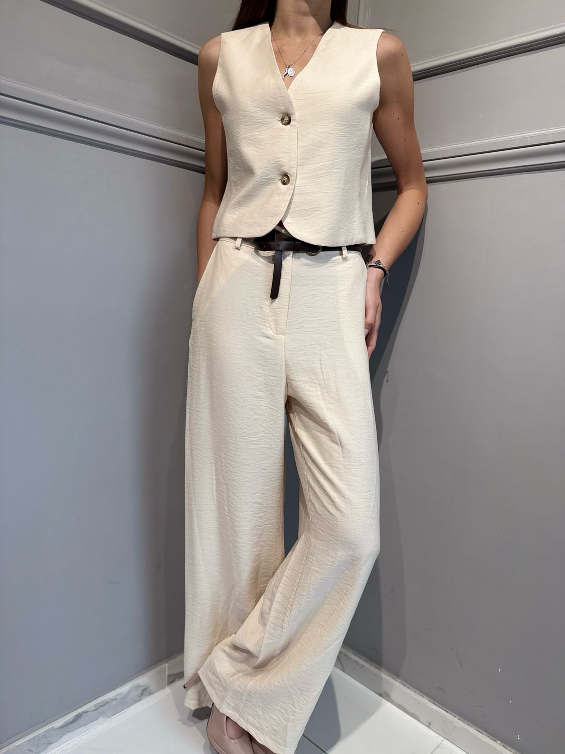 HAVE ONE - gilet 2 bottoni LIA-Q044 beige