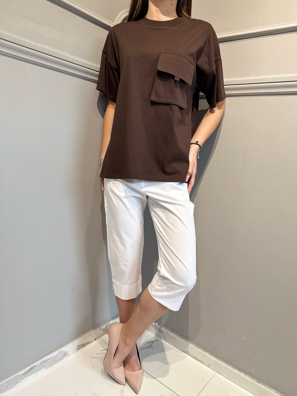 VICOLO - t-shirt con tasca UAB0373 fondente