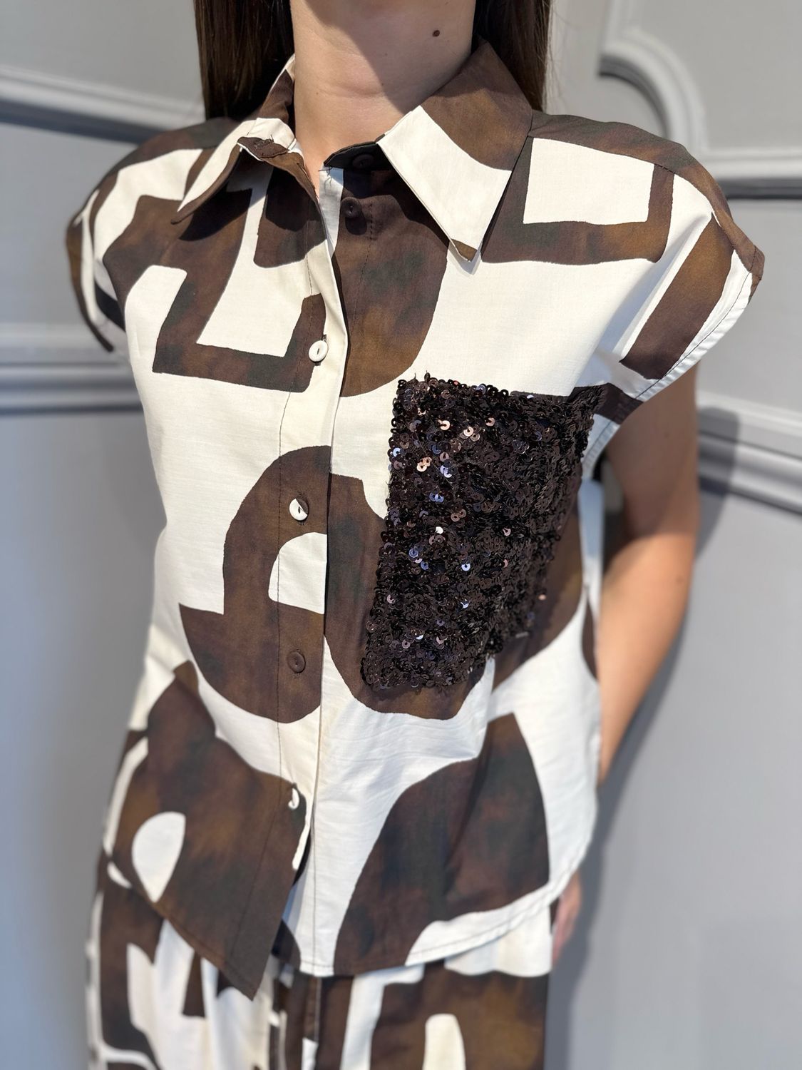 MOTEL - camicia in cotone e tasca paillettes S26CH84 Moro