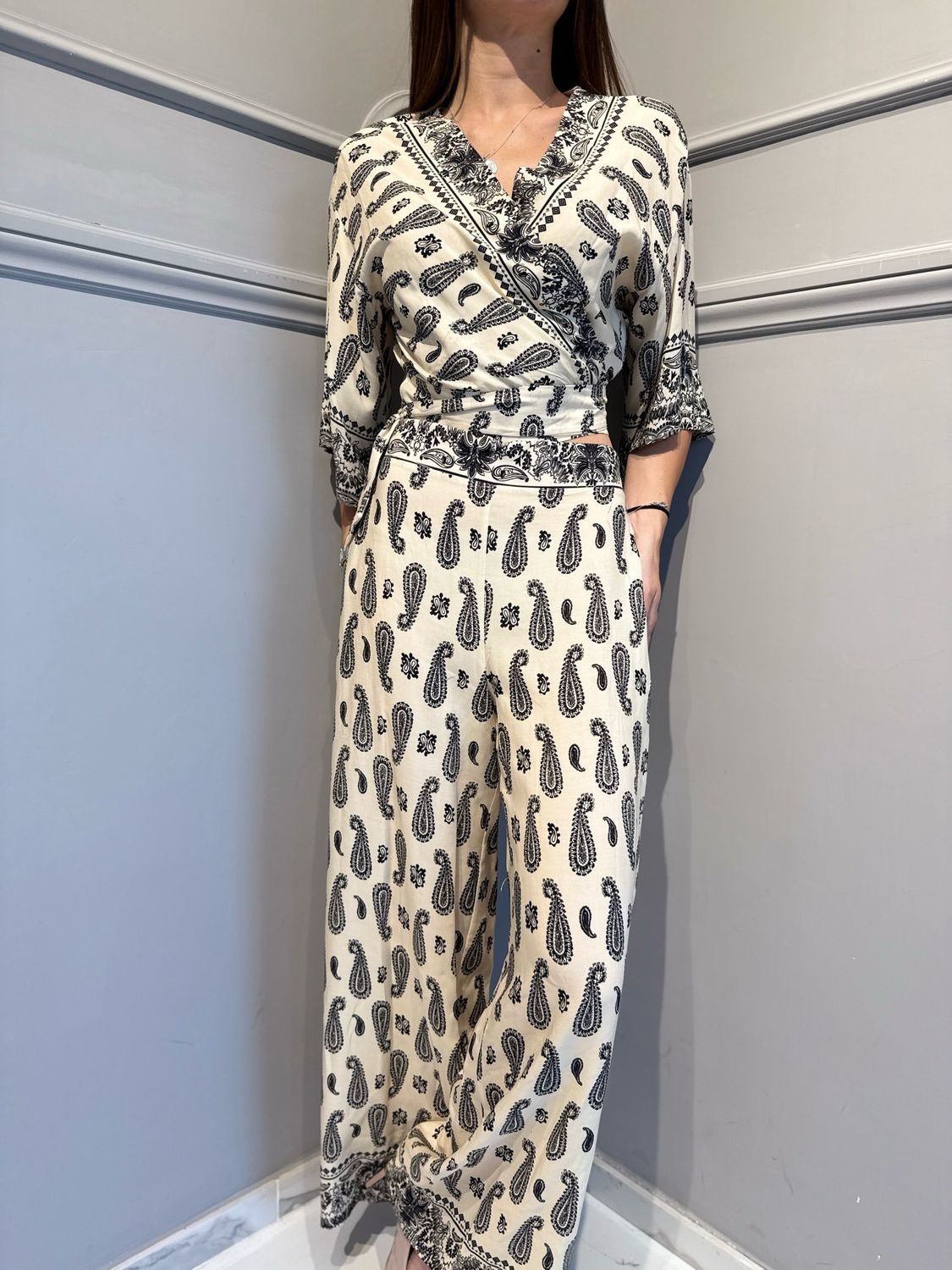 VICOLO - pantalone a palazzo elastico dietro tab2660 moro/panna
