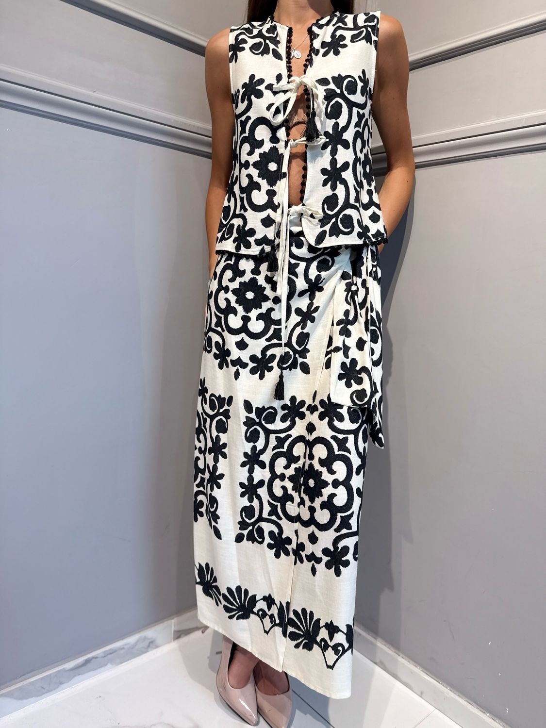 TENSIONE IN - gilet B1864 bianco/nero