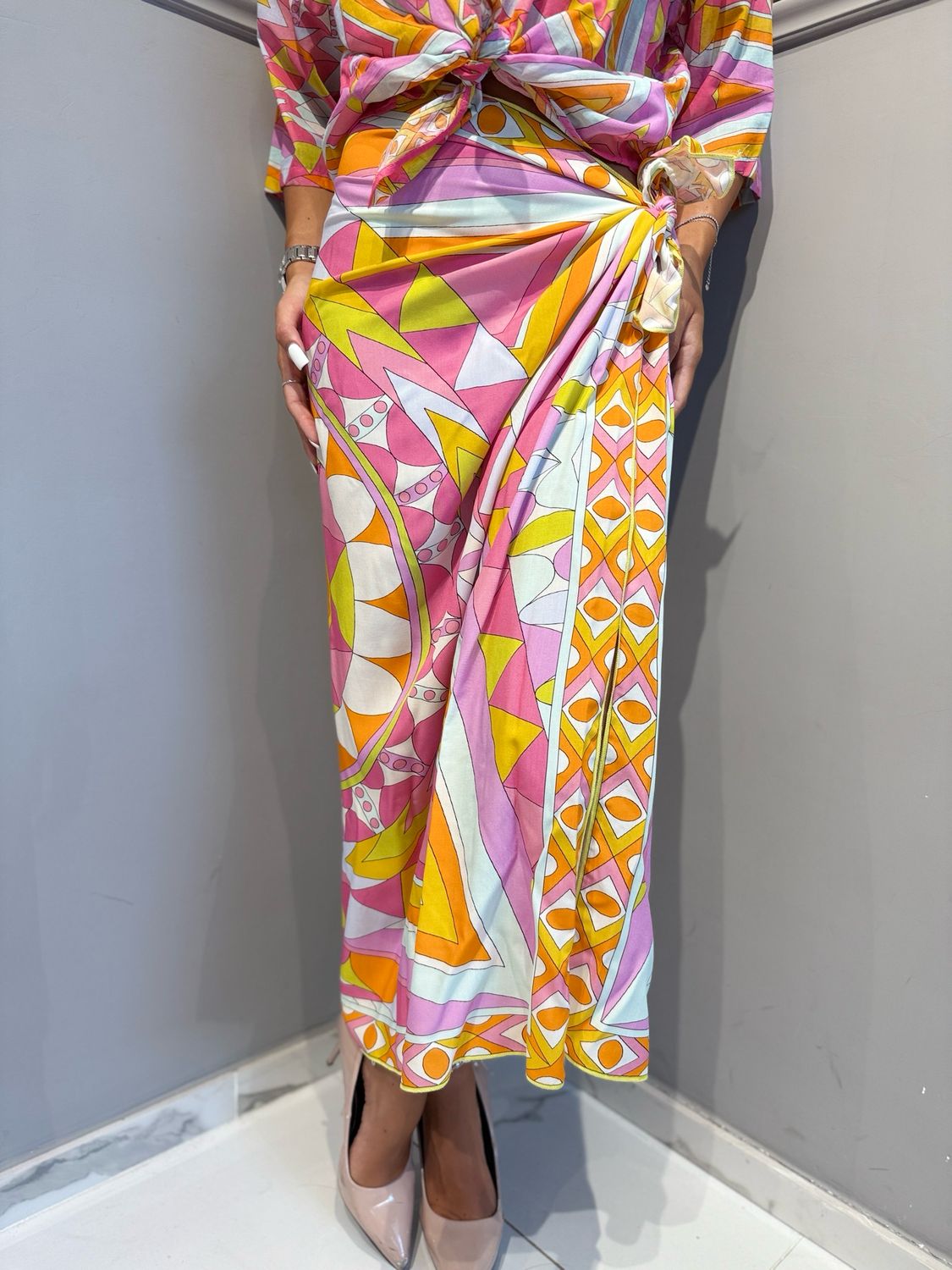 TENSIONE IN - gonna pareo lunga fantasia pucci PE260544 arancio/rosa