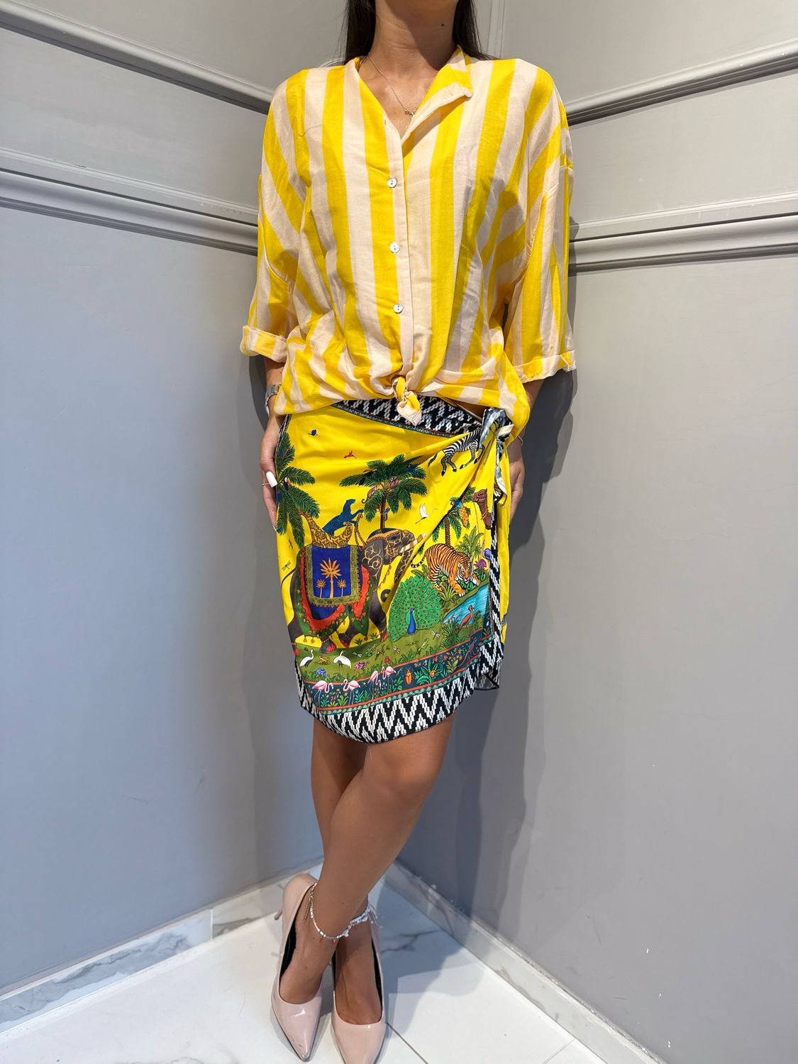 TENSIONE IN - gonna foulard corta zebre elefanti 40067 giallo